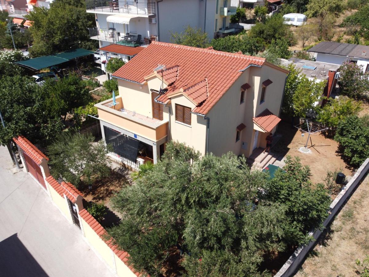 Studio Apartments Izabela Vodice Luaran gambar